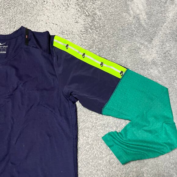 Nike Shirt Mens Large Wild Run Long Sleeve Top Volt Green Blue - Picture 2 of 8